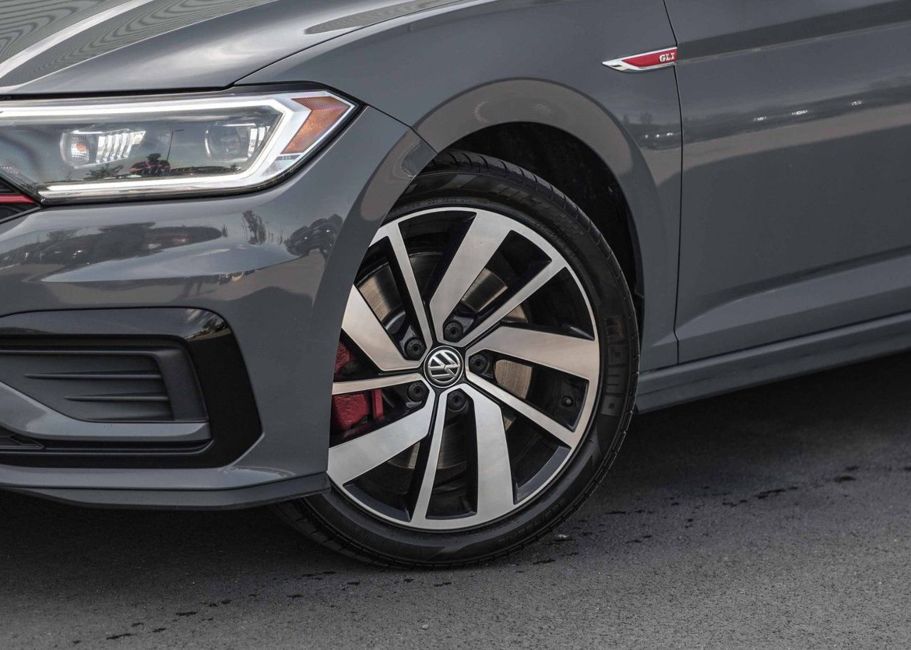 2019 Volkswagen Jetta GLI/SUNROOF/KEYLESS/BLINDSPOT/BEATS SOUND SYSTEM