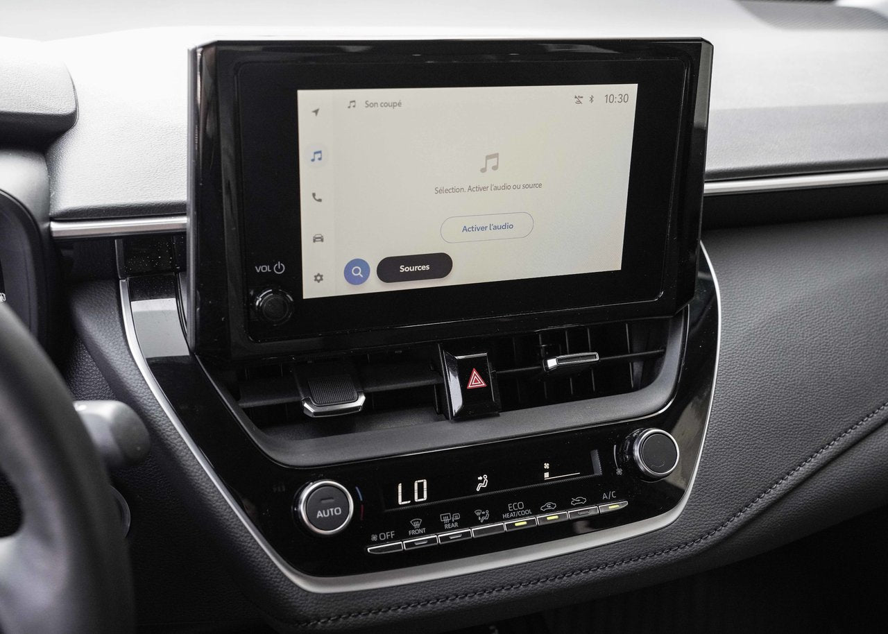 2023 Toyota Corolla SE HYBRID