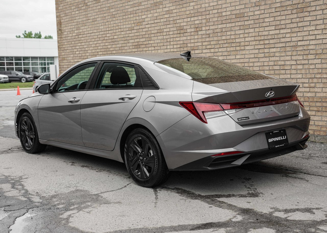 2023 Hyundai Elantra Preferred
