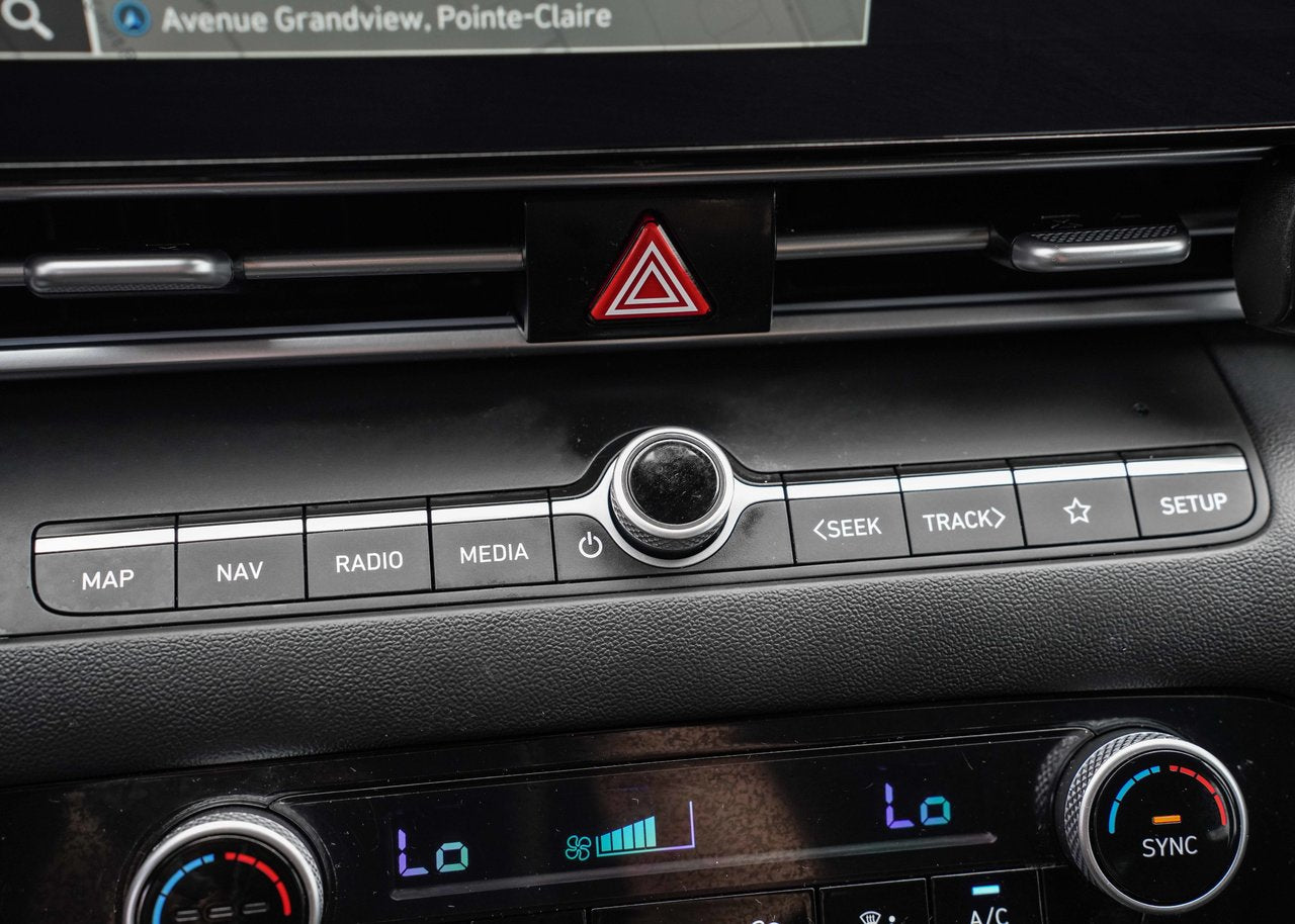 2023 Hyundai Elantra Preferred