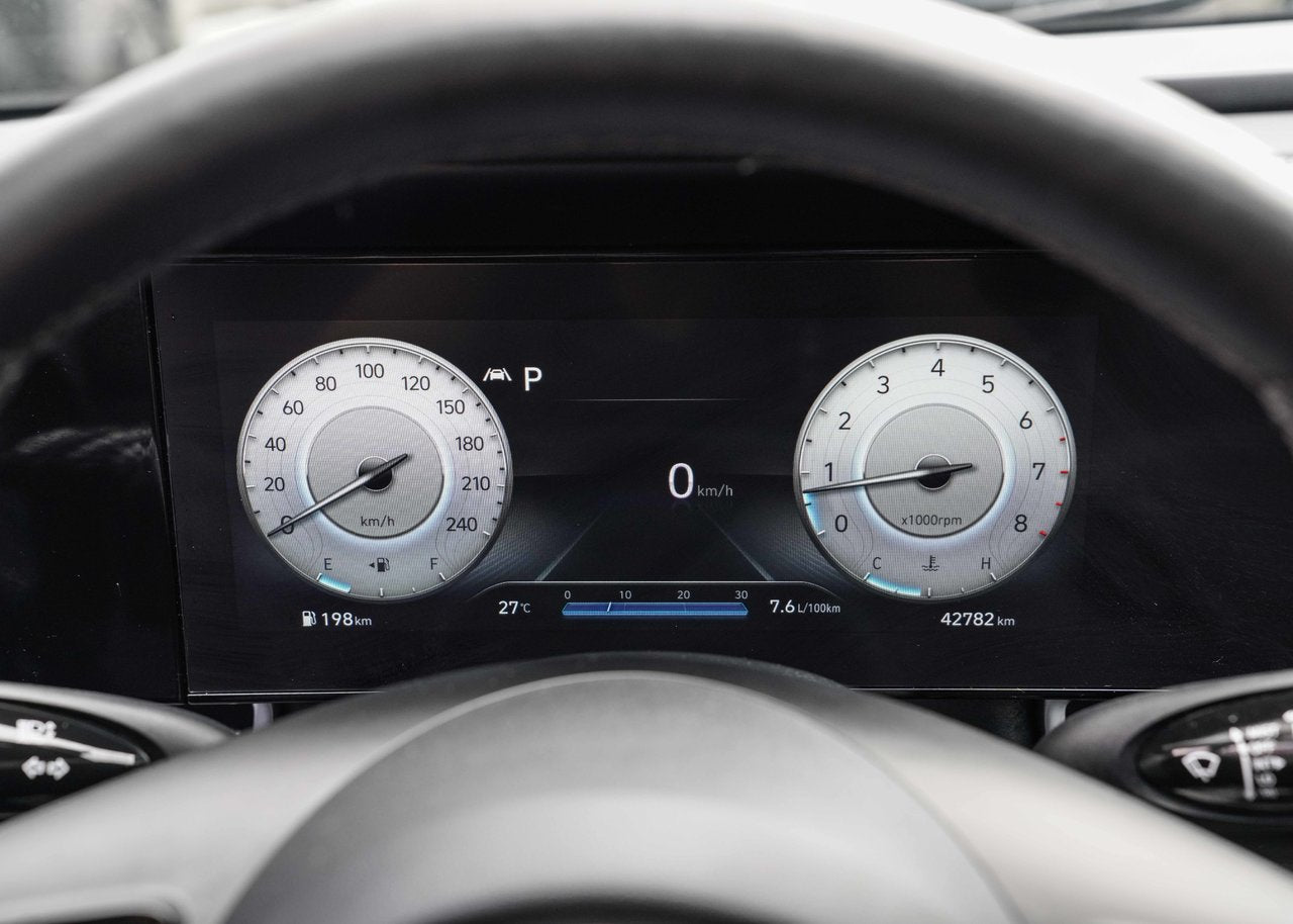 2023 Hyundai Elantra Preferred