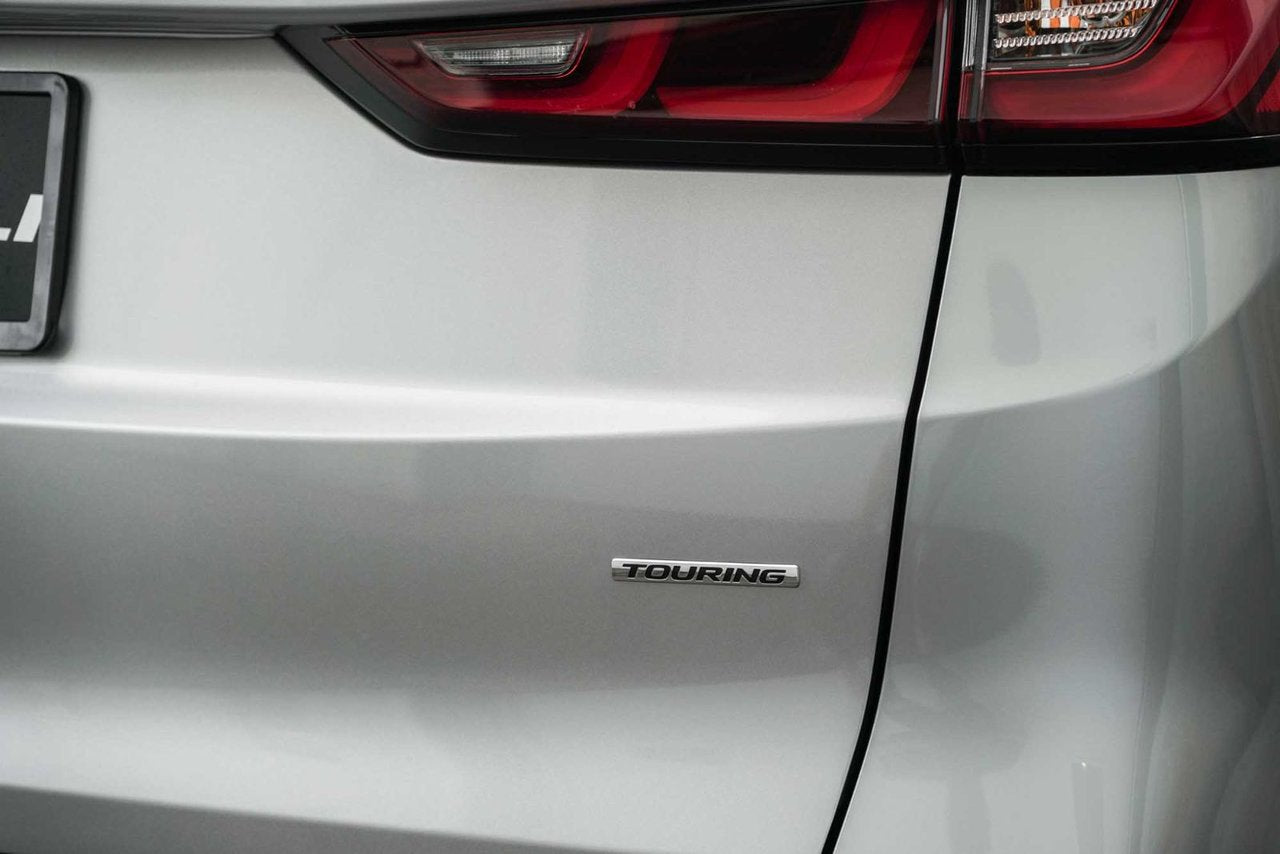 2026 Honda CR-V HYBRID TOURING AWD; CUIR TOIT NAV CAMERA AUDIO MAGS 19