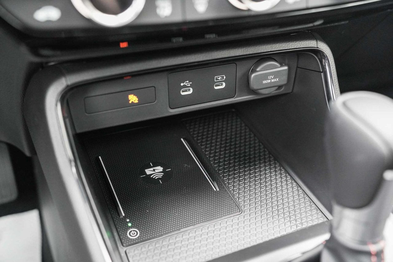 2026 Honda CR-V HYBRID TOURING AWD; CUIR TOIT NAV CAMERA AUDIO MAGS 19