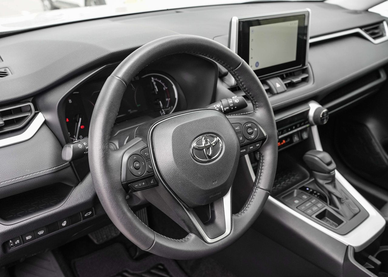 2024 Toyota RAV4 XLE AWD