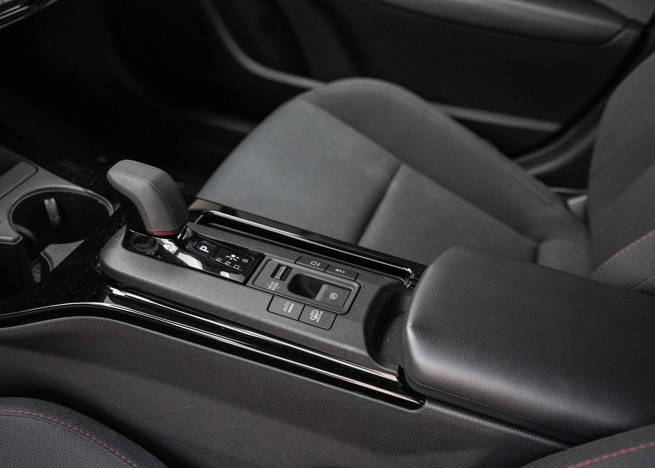 2023 Toyota PRIUS PRIME SE HATCHBACK HYBRIDE BRANCHABLE CARPLAY