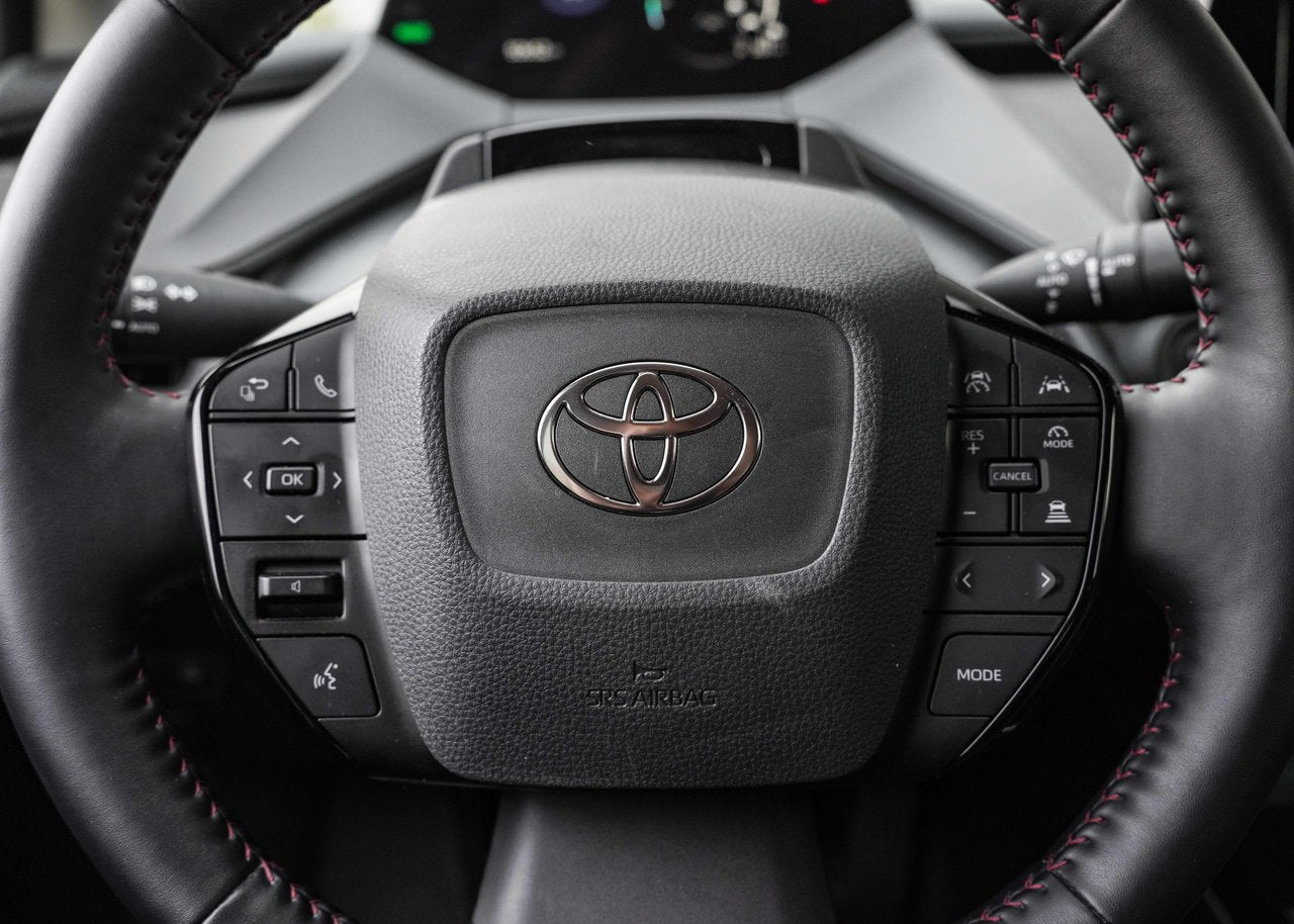 2023 Toyota PRIUS PRIME SE HATCHBACK HYBRIDE BRANCHABLE CARPLAY