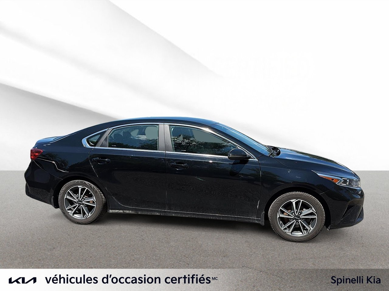 2022 Kia Forte EX