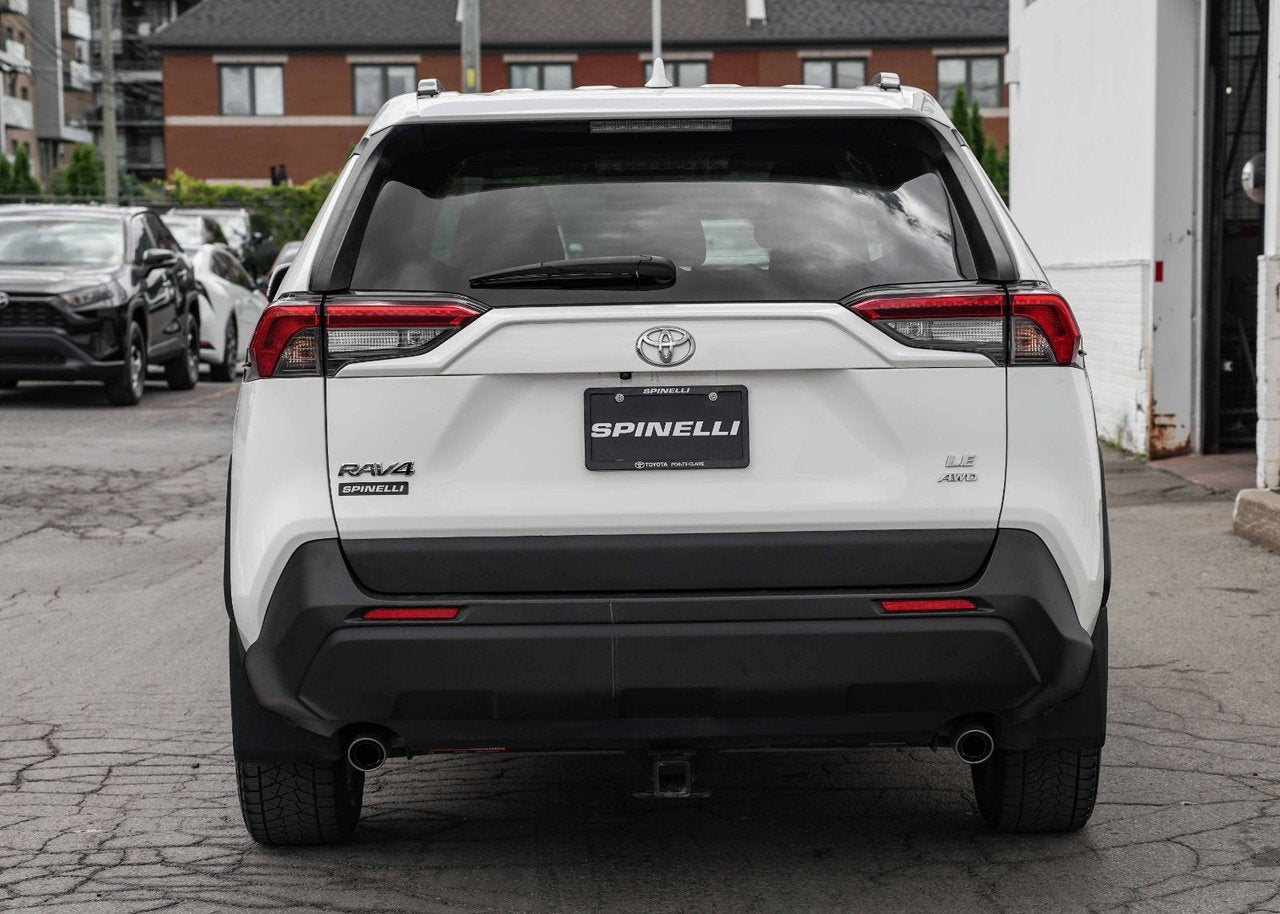 2019 Toyota RAV4 LE AWD