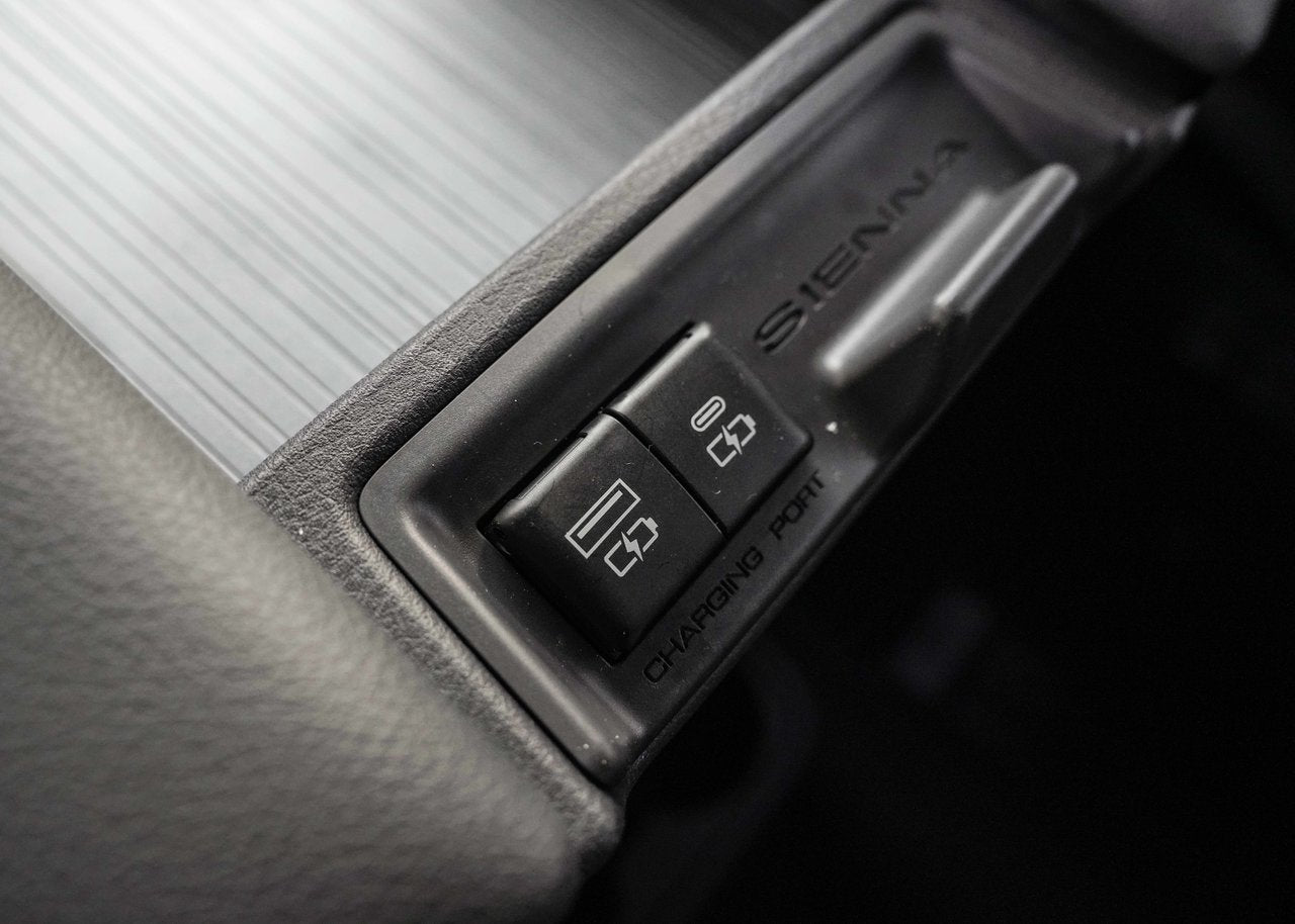 2022 Toyota Sienna XSE AWD