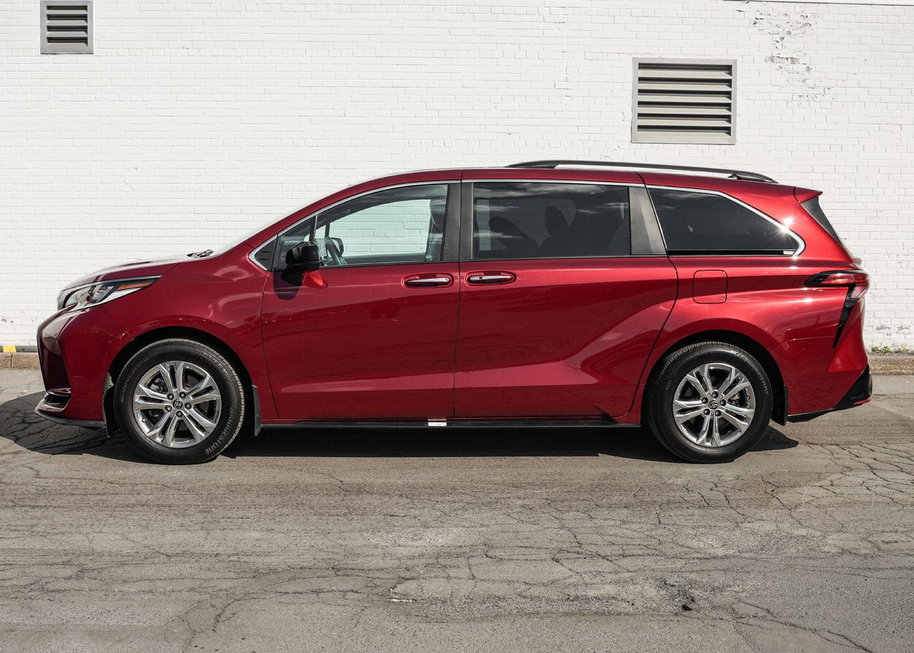2022 Toyota Sienna XSE AWD