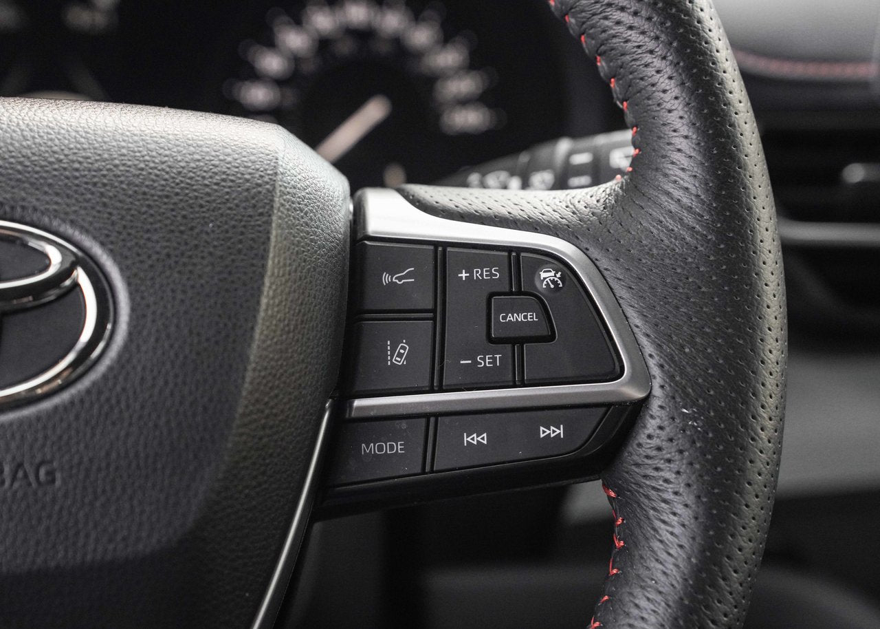 2022 Toyota Sienna XSE AWD