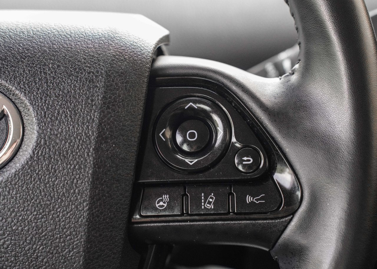 2022 Toyota PRIUS PRIME BASE