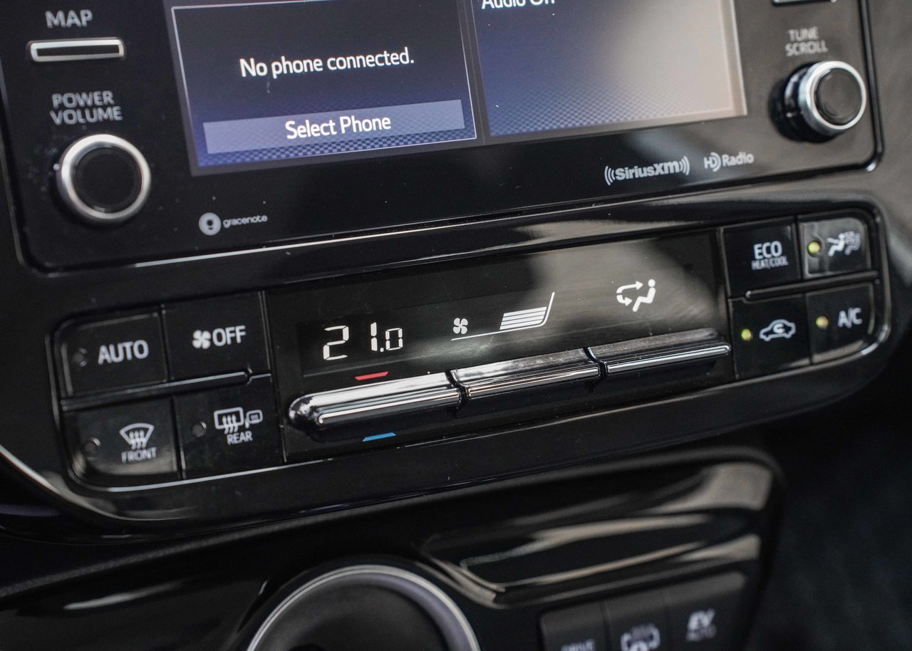 2022 Toyota PRIUS PRIME BASE