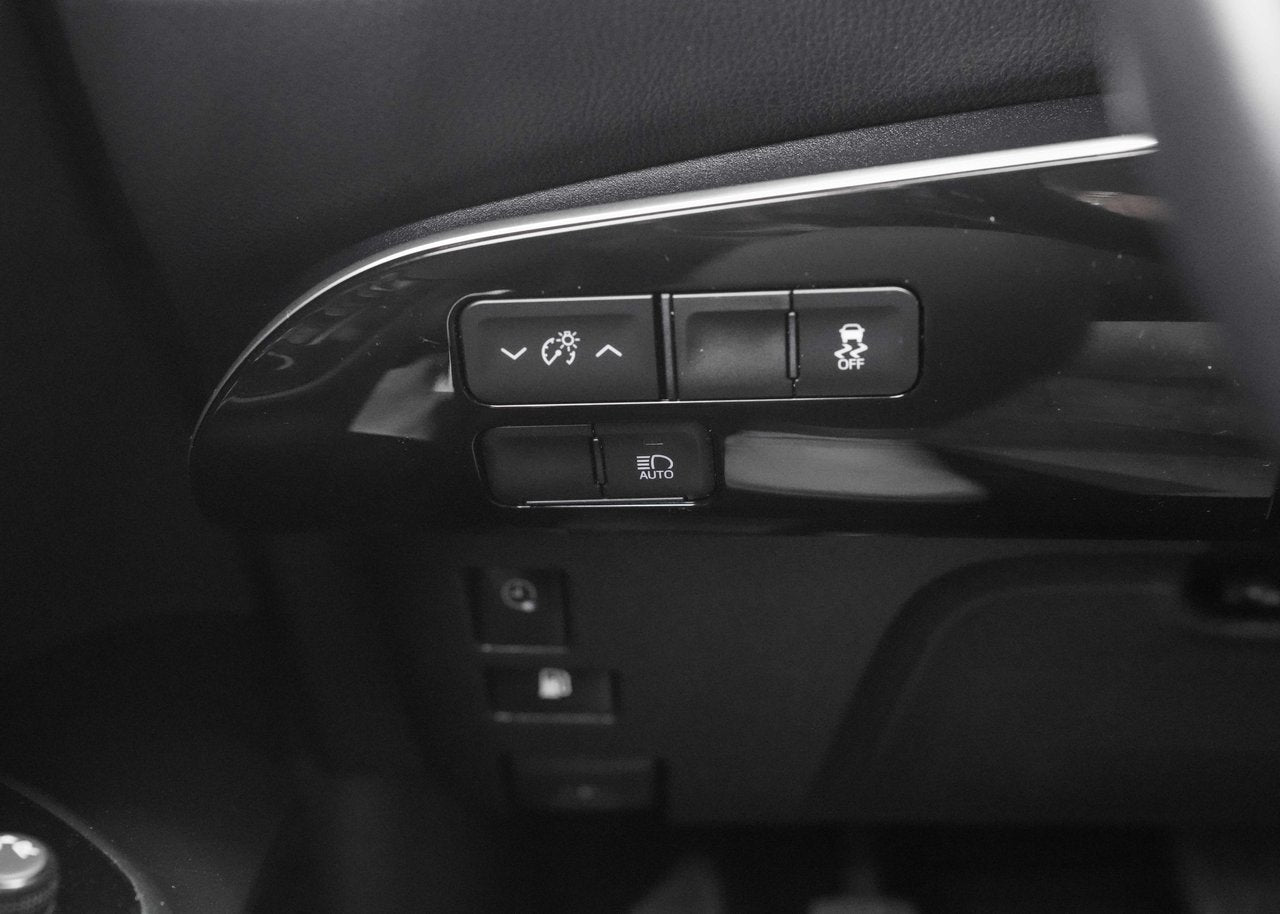 2022 Toyota PRIUS PRIME BASE