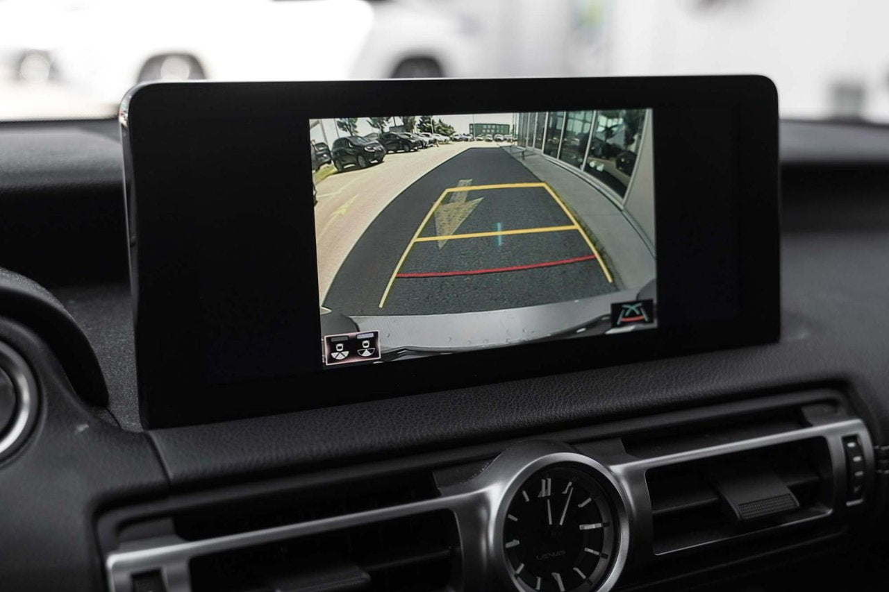 2022 Lexus IS 300 DEMO LUXURY AWD CUIR TOIT NAVI CARPLAY