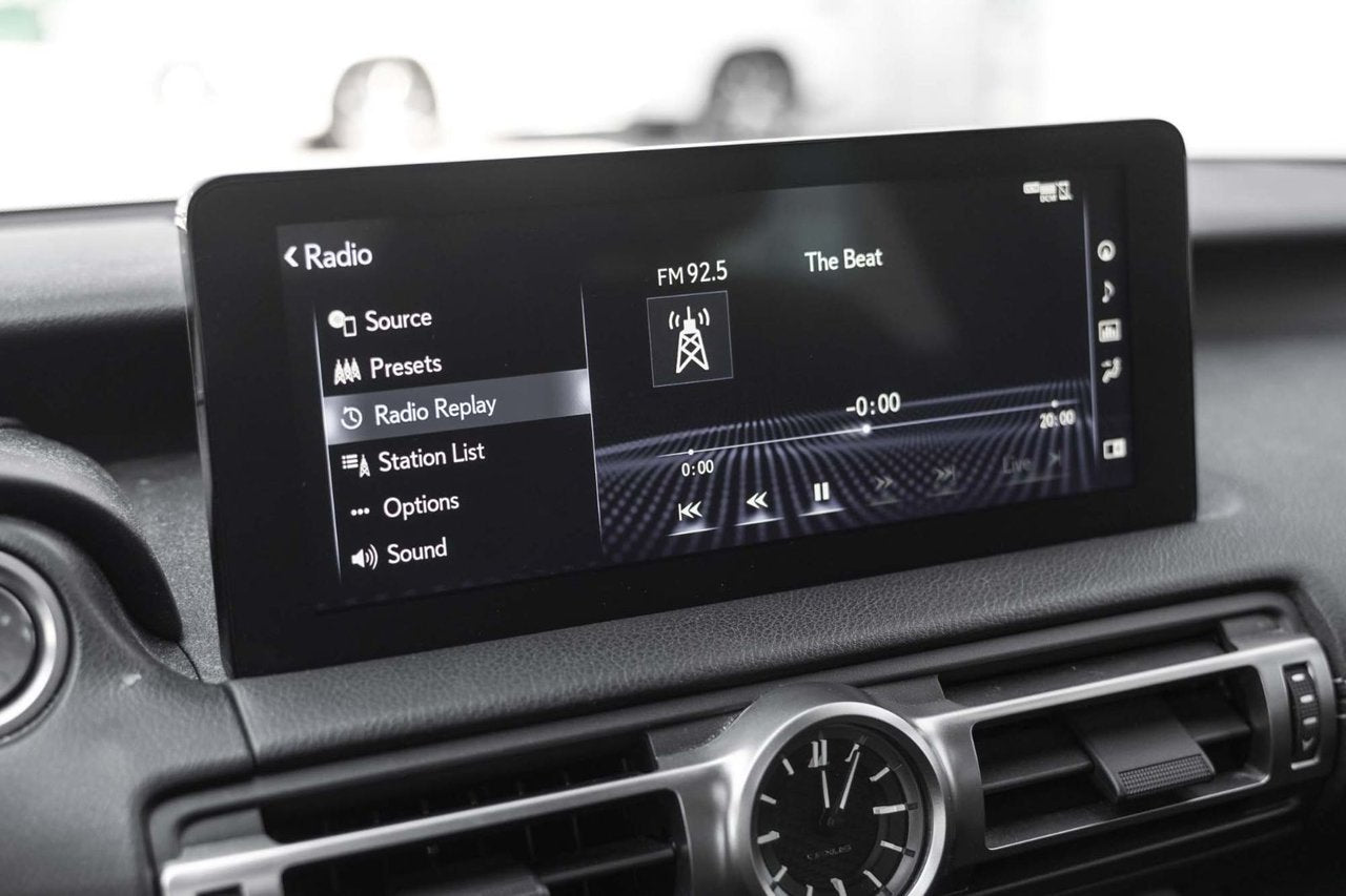 2022 Lexus IS 300 DEMO LUXURY AWD CUIR TOIT NAVI CARPLAY