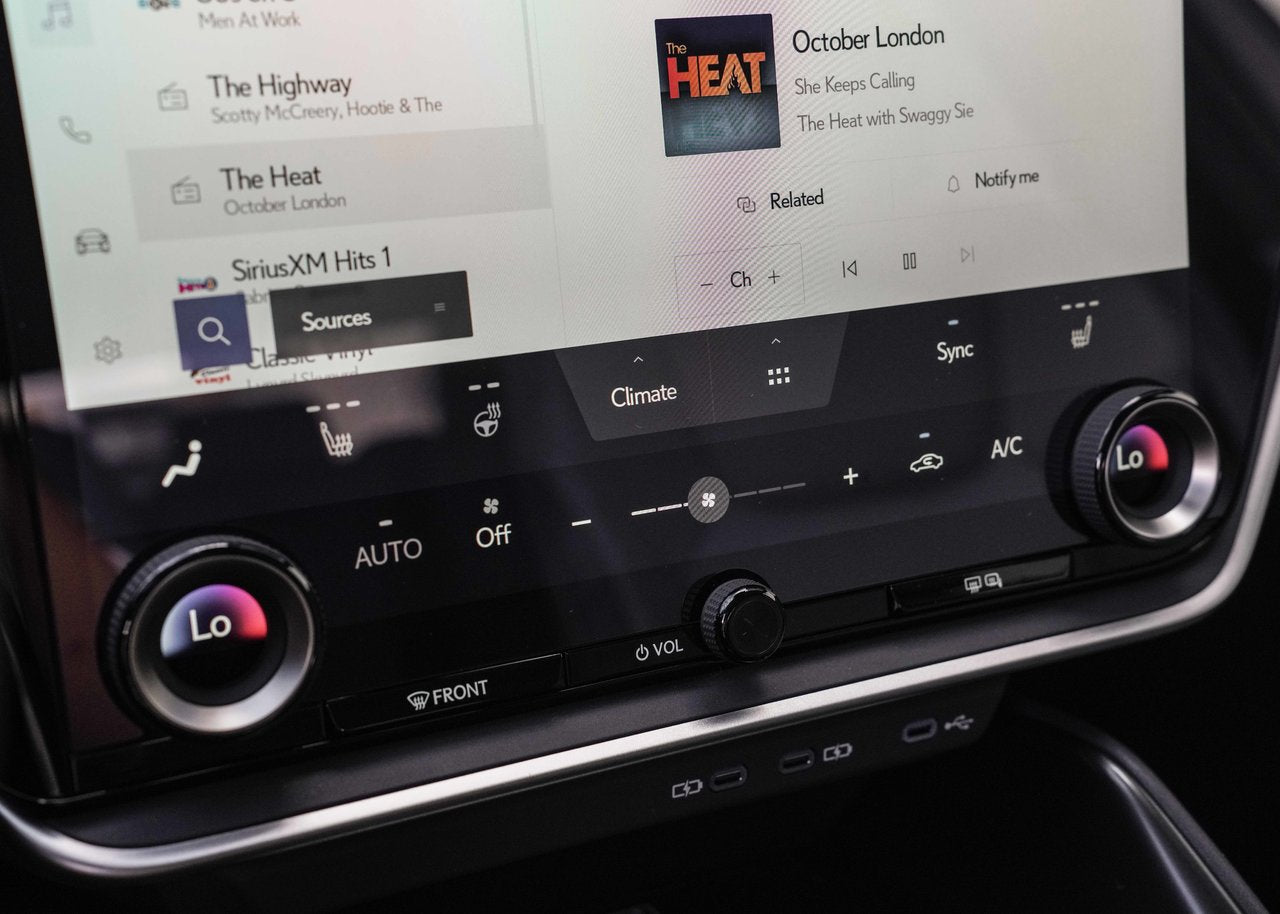 2025 Lexus RZ RZ 450e, AWD SIGNATURE