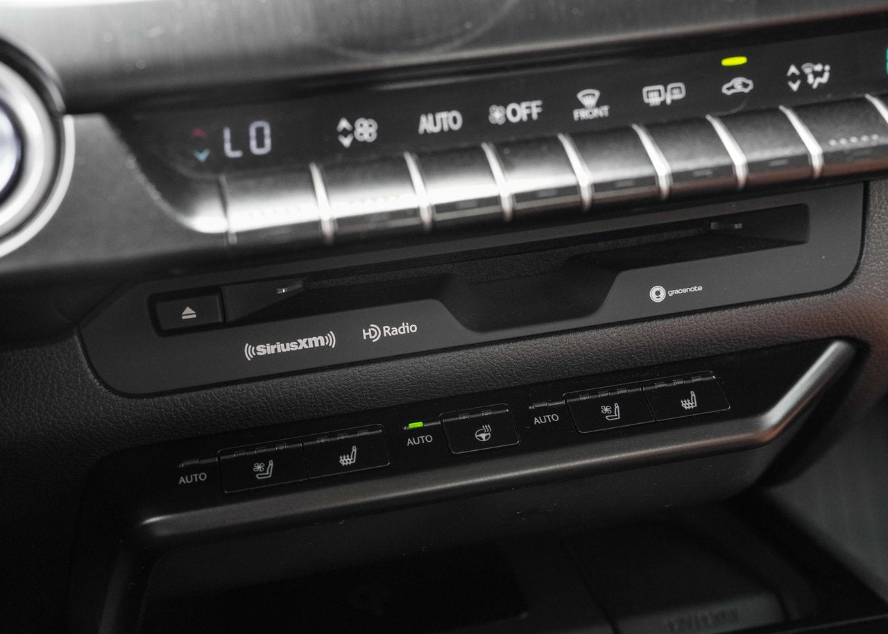 2019 Lexus UX 250h **LUXURY HYBRIDE AWD**