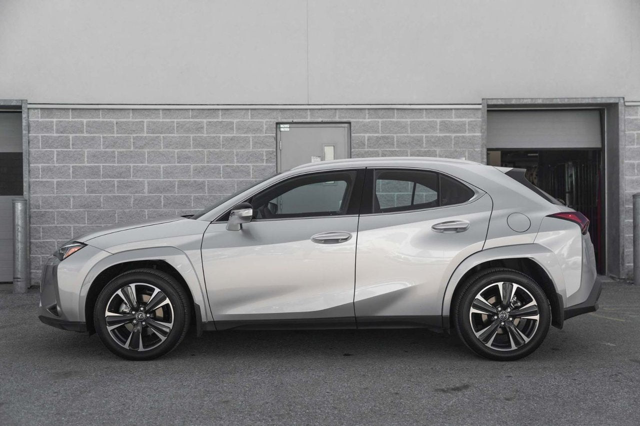 2025 Lexus UX UX 300h Premium