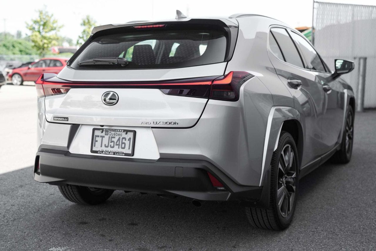 2025 Lexus UX UX 300h Premium