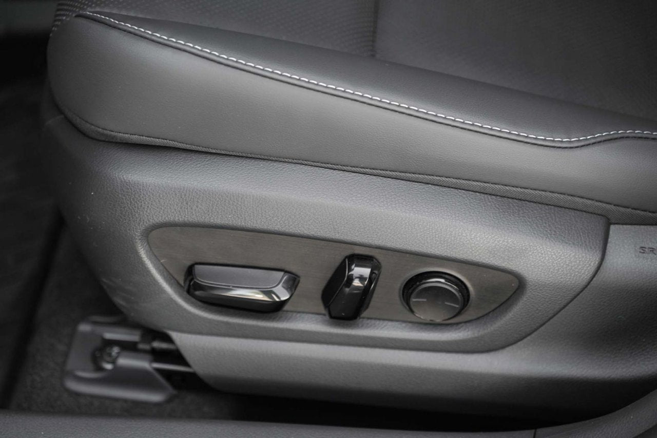 2025 Lexus UX UX 300h Premium