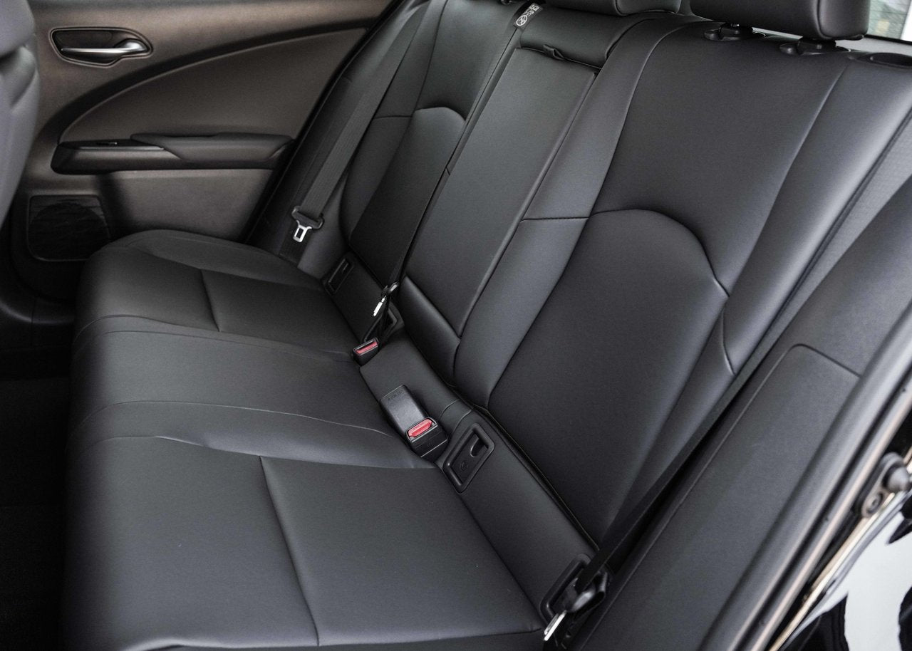 2025 Lexus UX HYBRID F SPORT