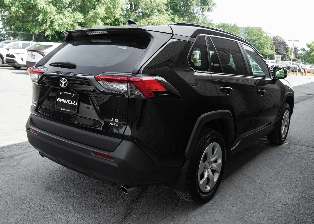 2020 Toyota RAV4 LE AWD