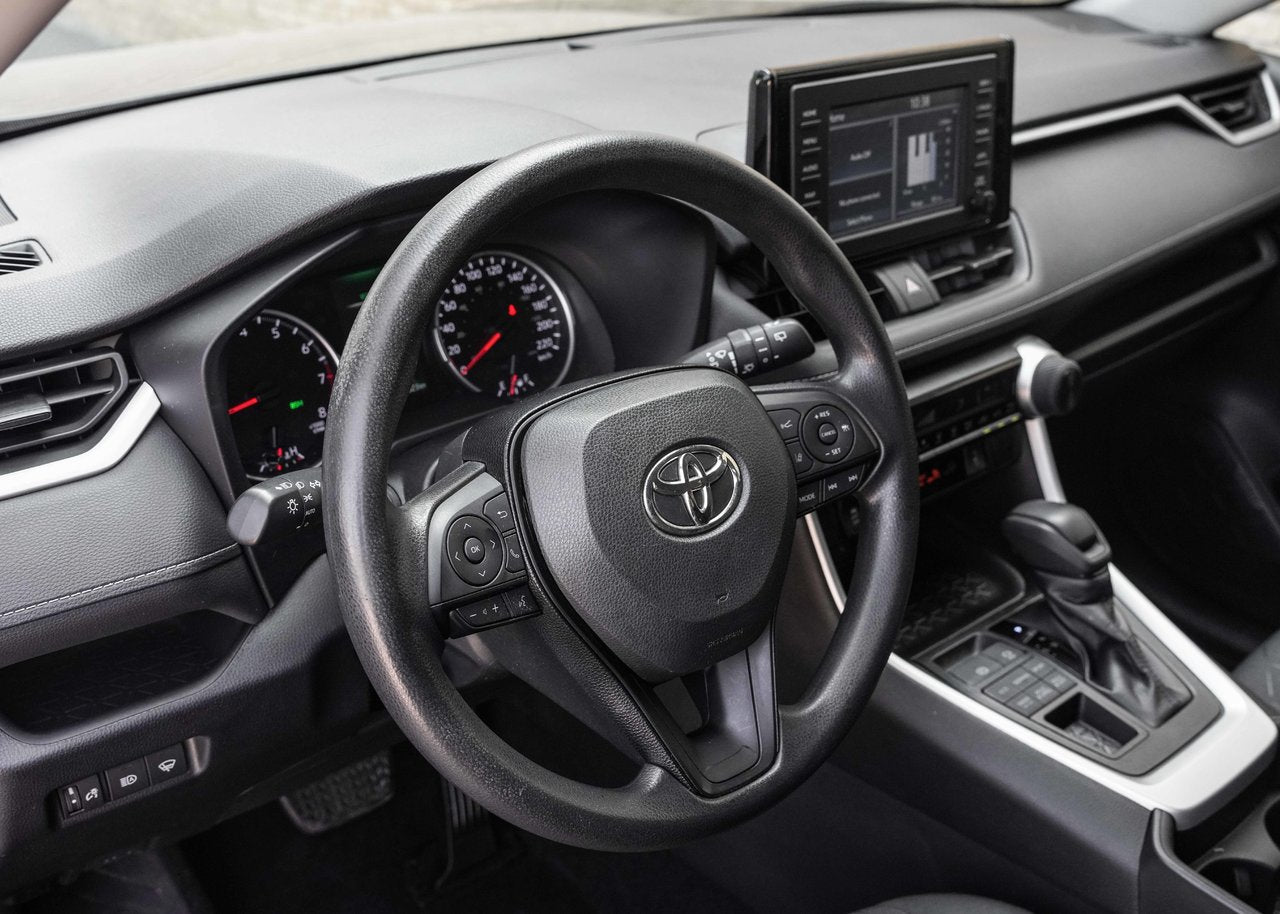 2020 Toyota RAV4 LE AWD