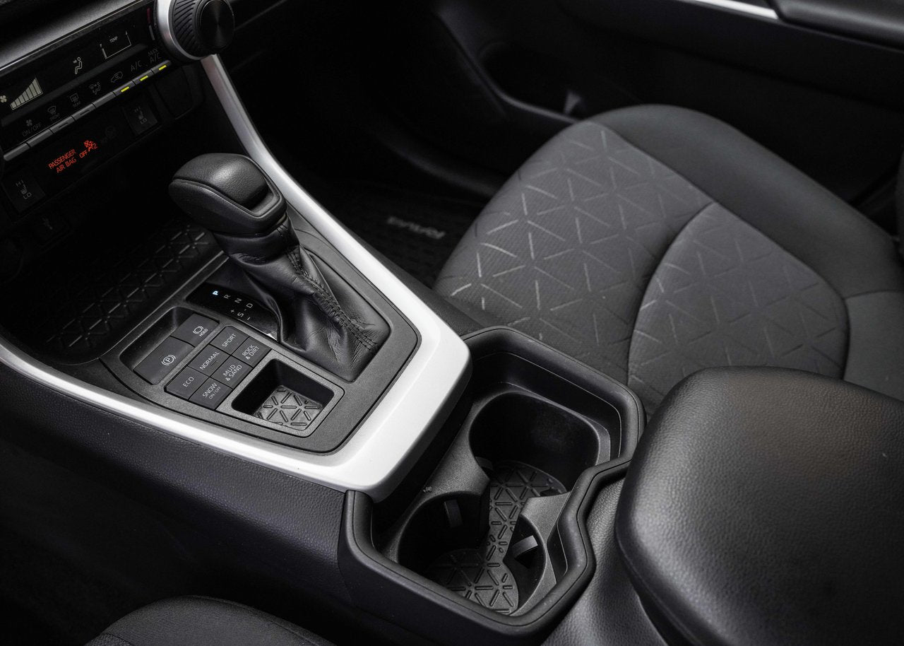 2020 Toyota RAV4 LE AWD