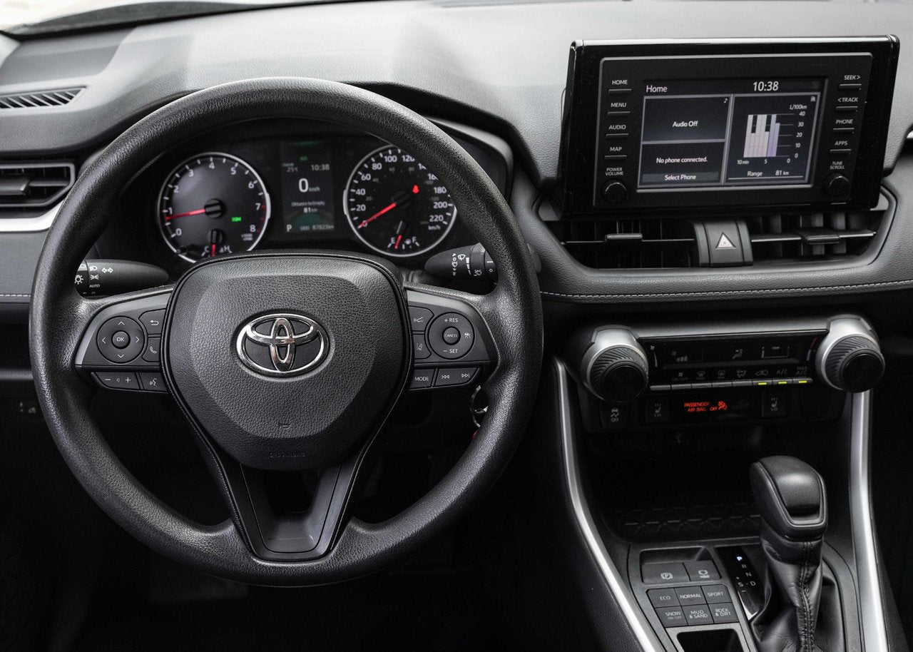 2020 Toyota RAV4 LE AWD