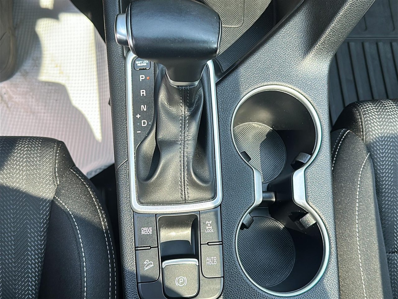 2022 Kia Sportage EXS