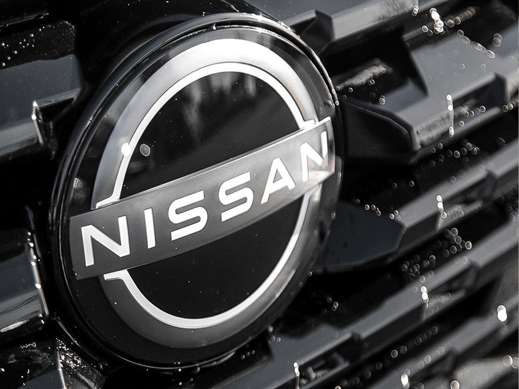 2025 Nissan Kicks Play S FWD