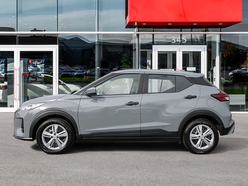 2025 Nissan Kicks Play S FWD