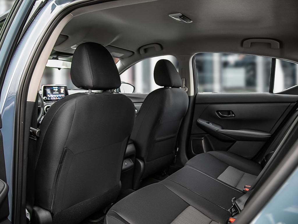 2025 Nissan Sentra SV MOONROOF