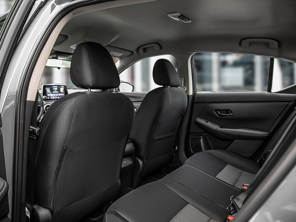 2025 Nissan Sentra SV CVT