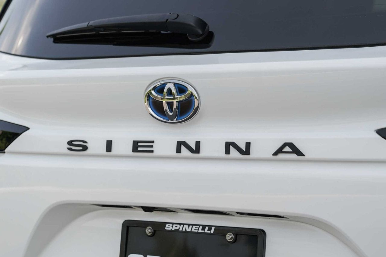 2024 Toyota Sienna LE/HYBRID/AWD/3EM RANGÉ/