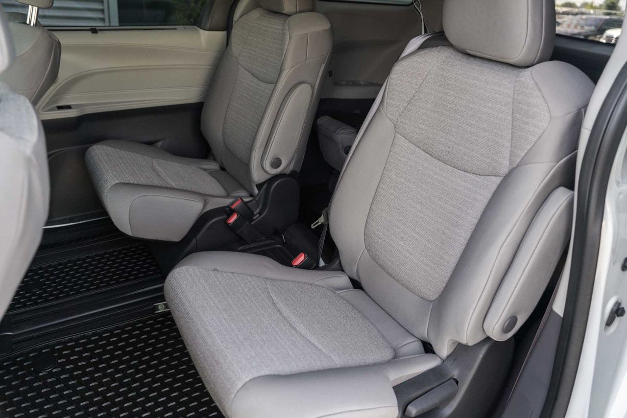 2024 Toyota Sienna LE/HYBRID/AWD/3EM RANGÉ/