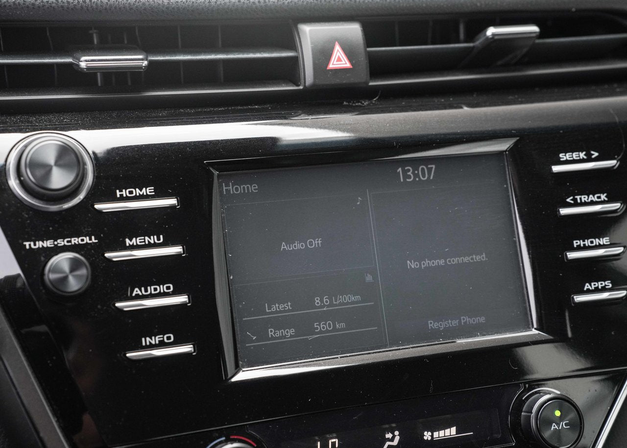 2018 Toyota Camry SE