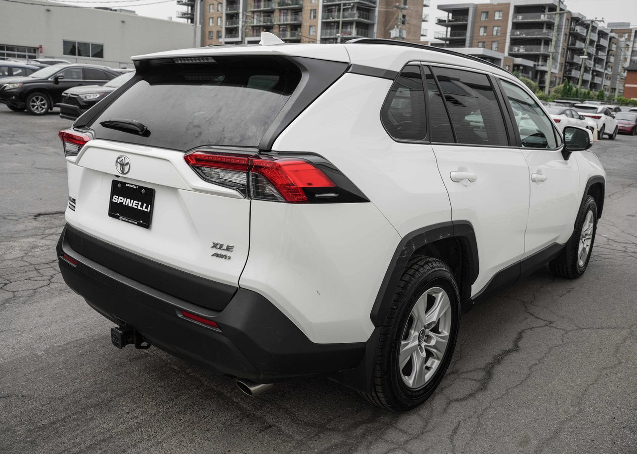 2020 Toyota RAV4 XLE AWD