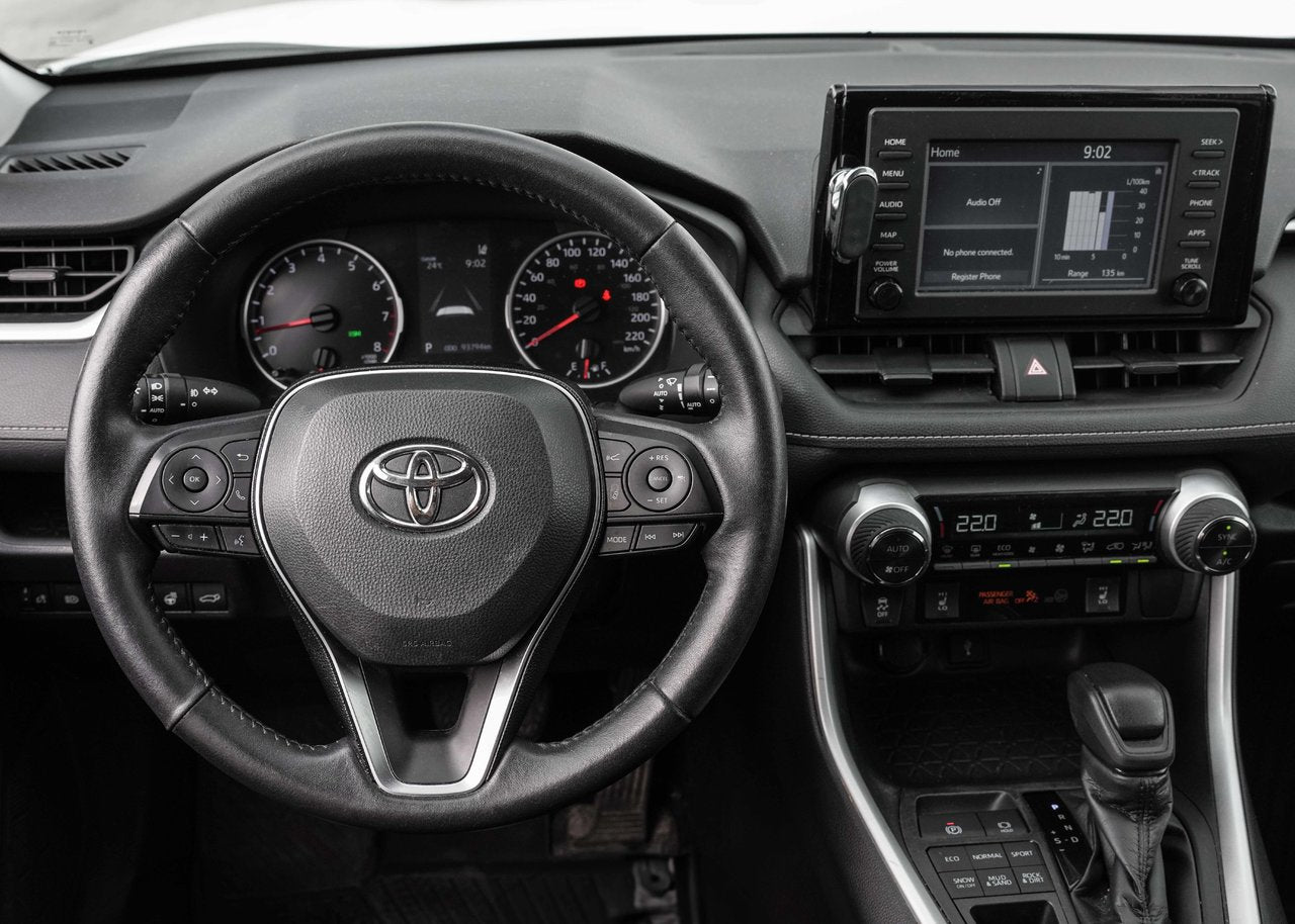 2020 Toyota RAV4 XLE AWD