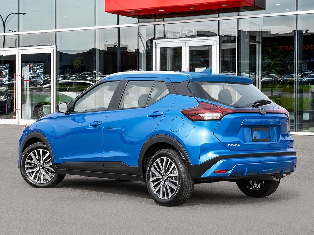 2025 Nissan Kicks Play SV