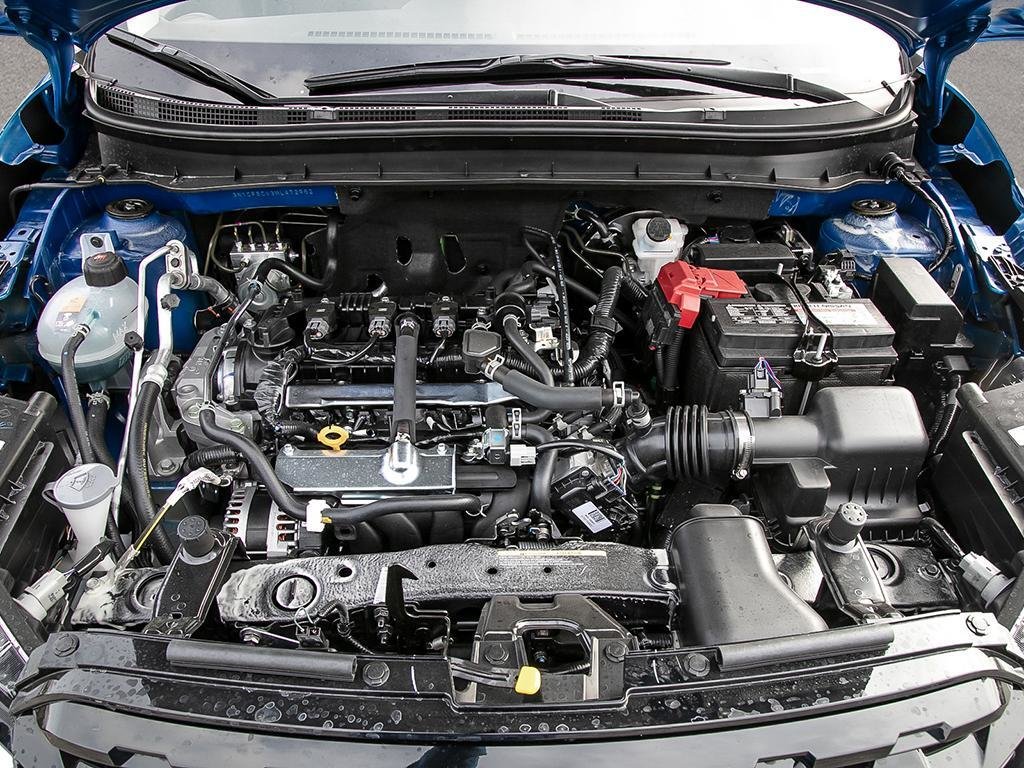 2025 Nissan Kicks Play SV