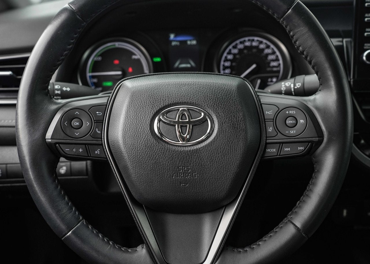 2022 Toyota Camry SE UP HYBRIDE