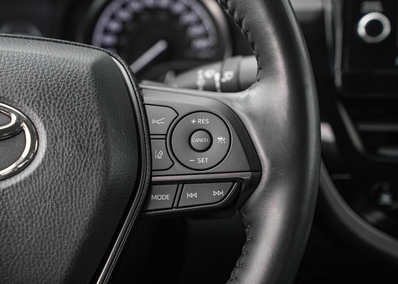 2022 Toyota Camry SE UP HYBRIDE