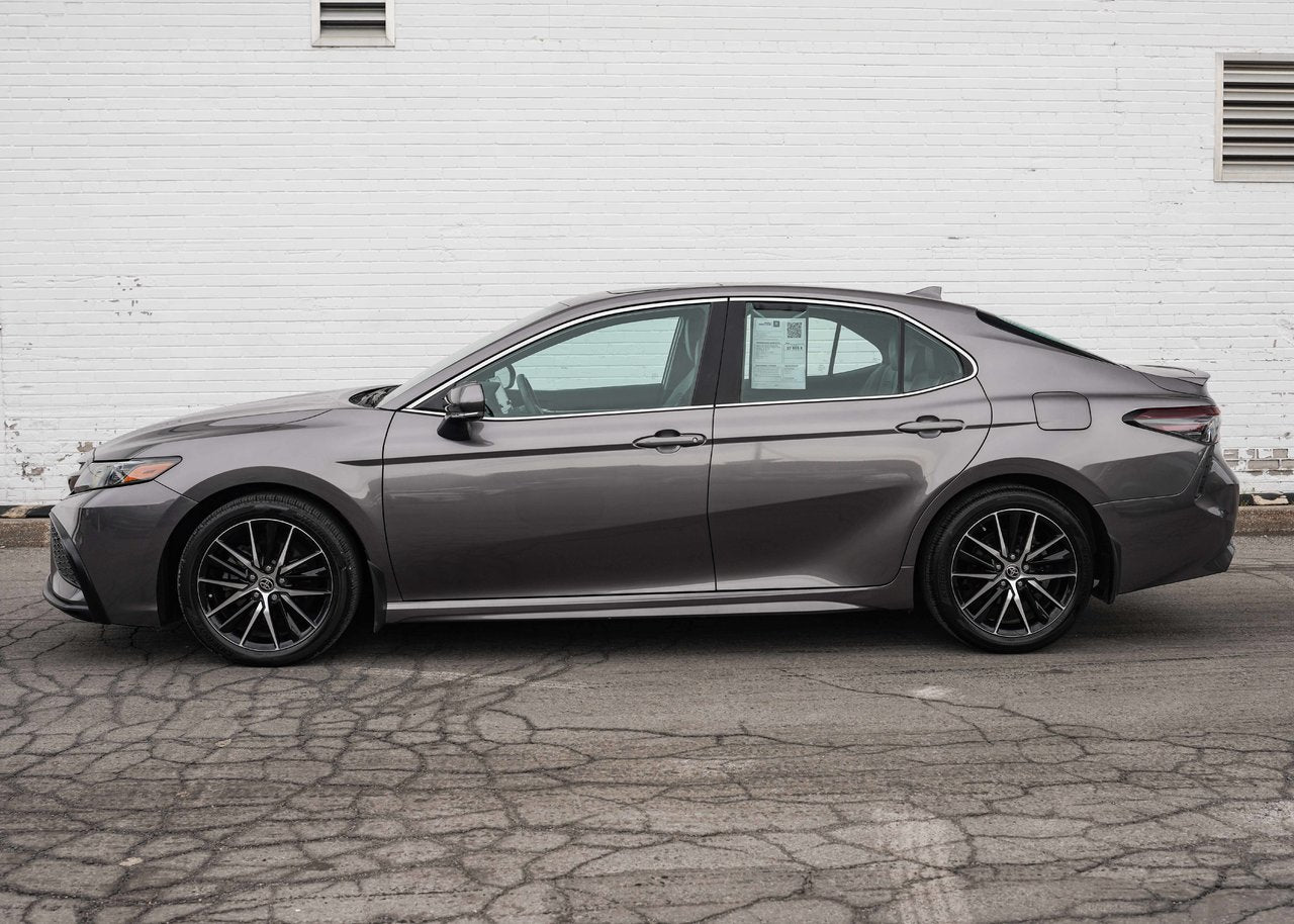 2022 Toyota Camry SE UP HYBRIDE