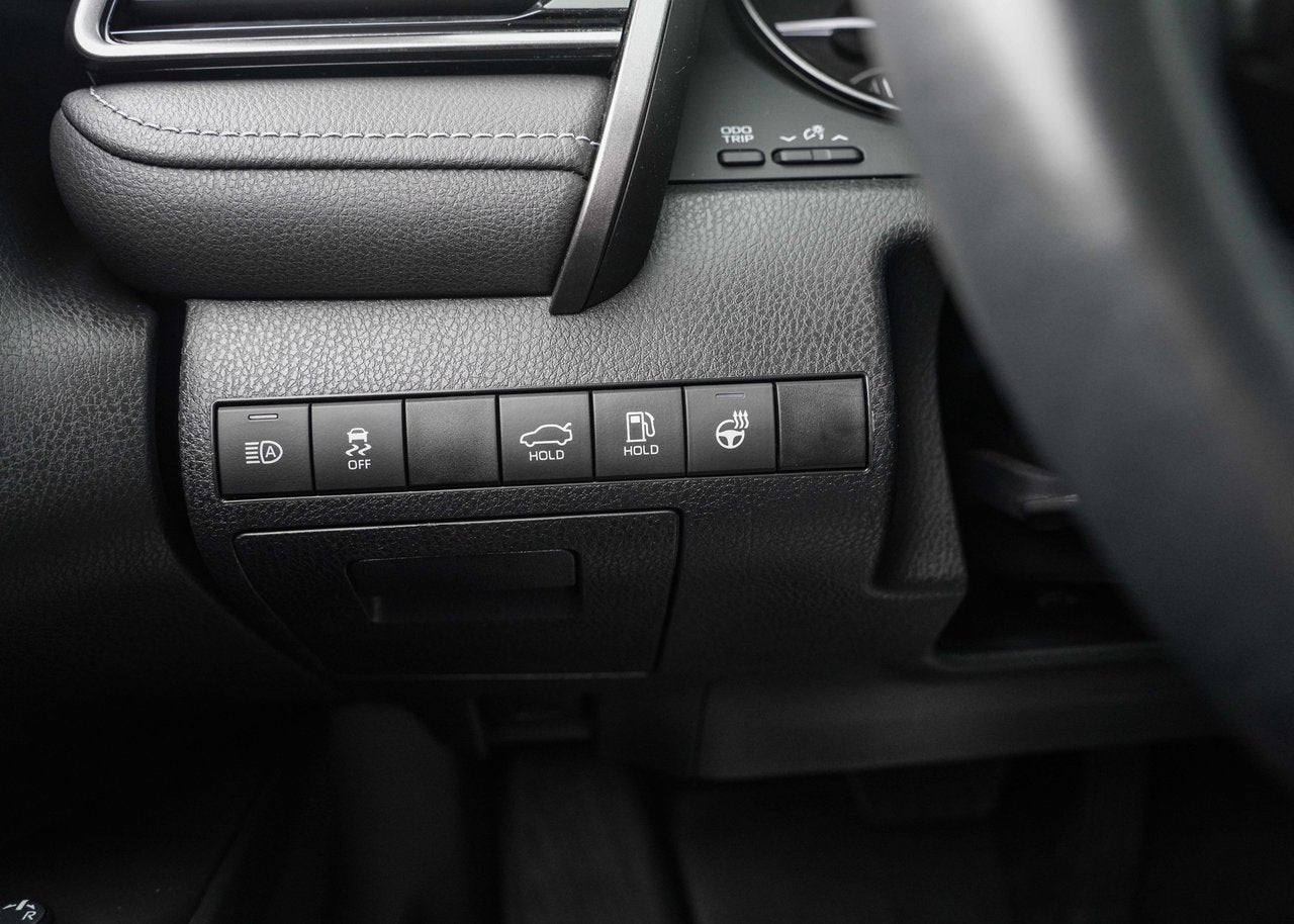 2022 Toyota Camry SE UP HYBRIDE