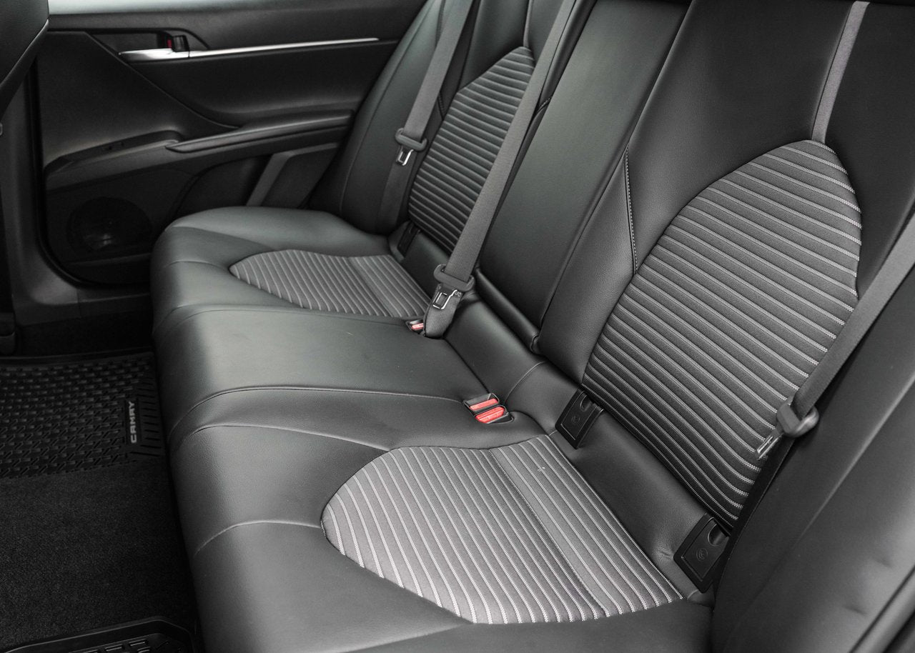 2022 Toyota Camry SE UP HYBRIDE