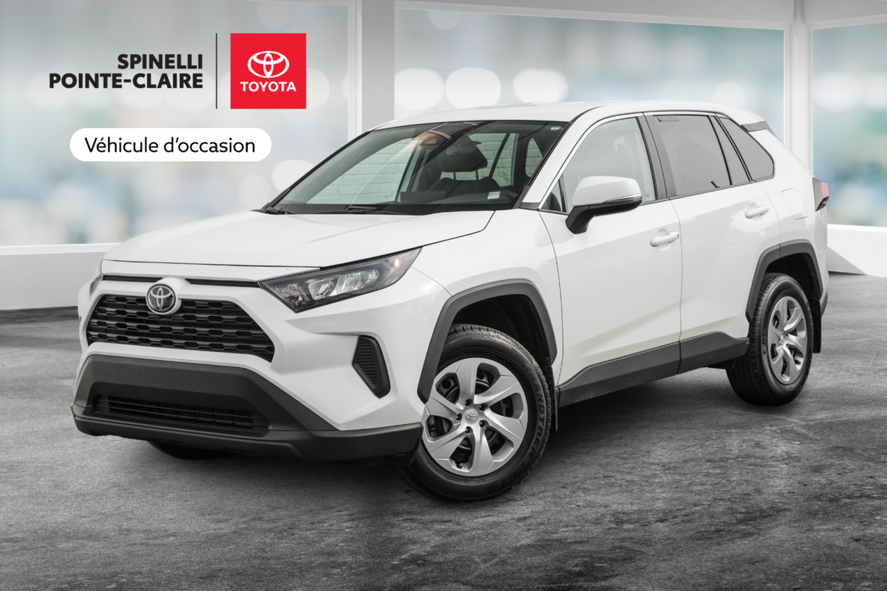 2022 Toyota RAV4 LE AWD