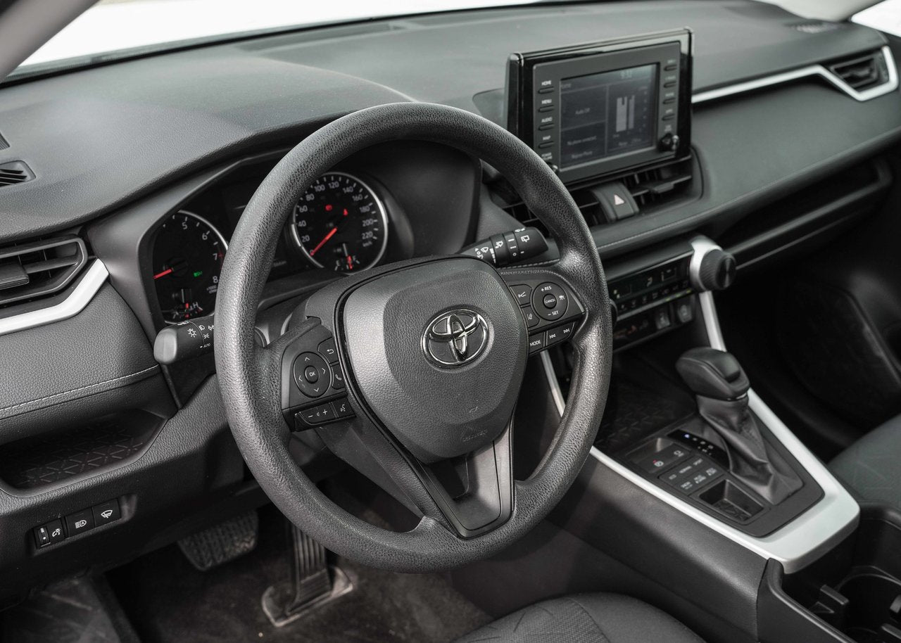 2022 Toyota RAV4 LE AWD