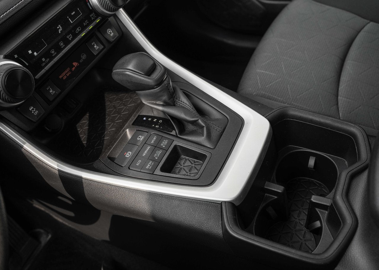 2022 Toyota RAV4 LE AWD